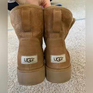 Cory Ugg chestnut - Mini